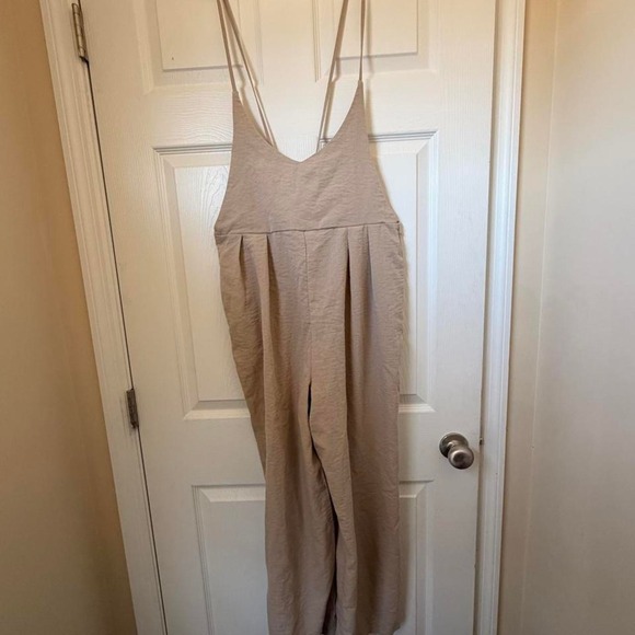 Pants - Dazy Tan Beige Wide Leg Pleated Jumpsuit XL Spaghetti Strap V-Neck Sleeveless